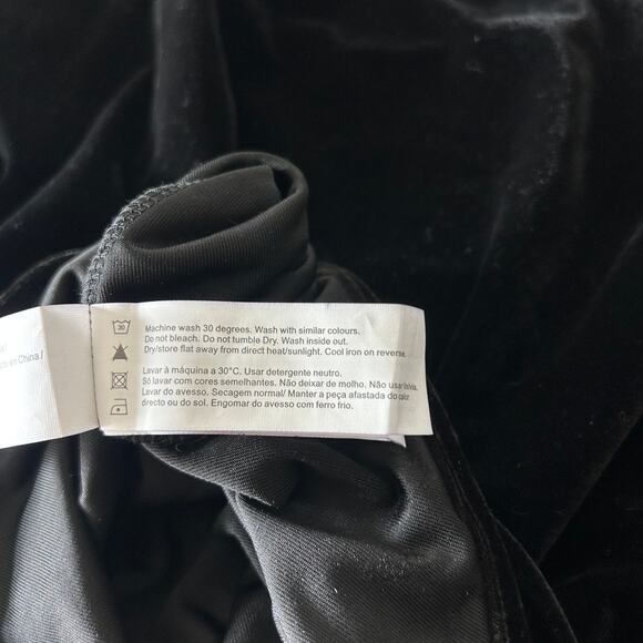 NWT Traffic People Black Velvet Bodysuit Sz XS Long Sleeve Scoop Neck One Piece - Picture 7 of 14